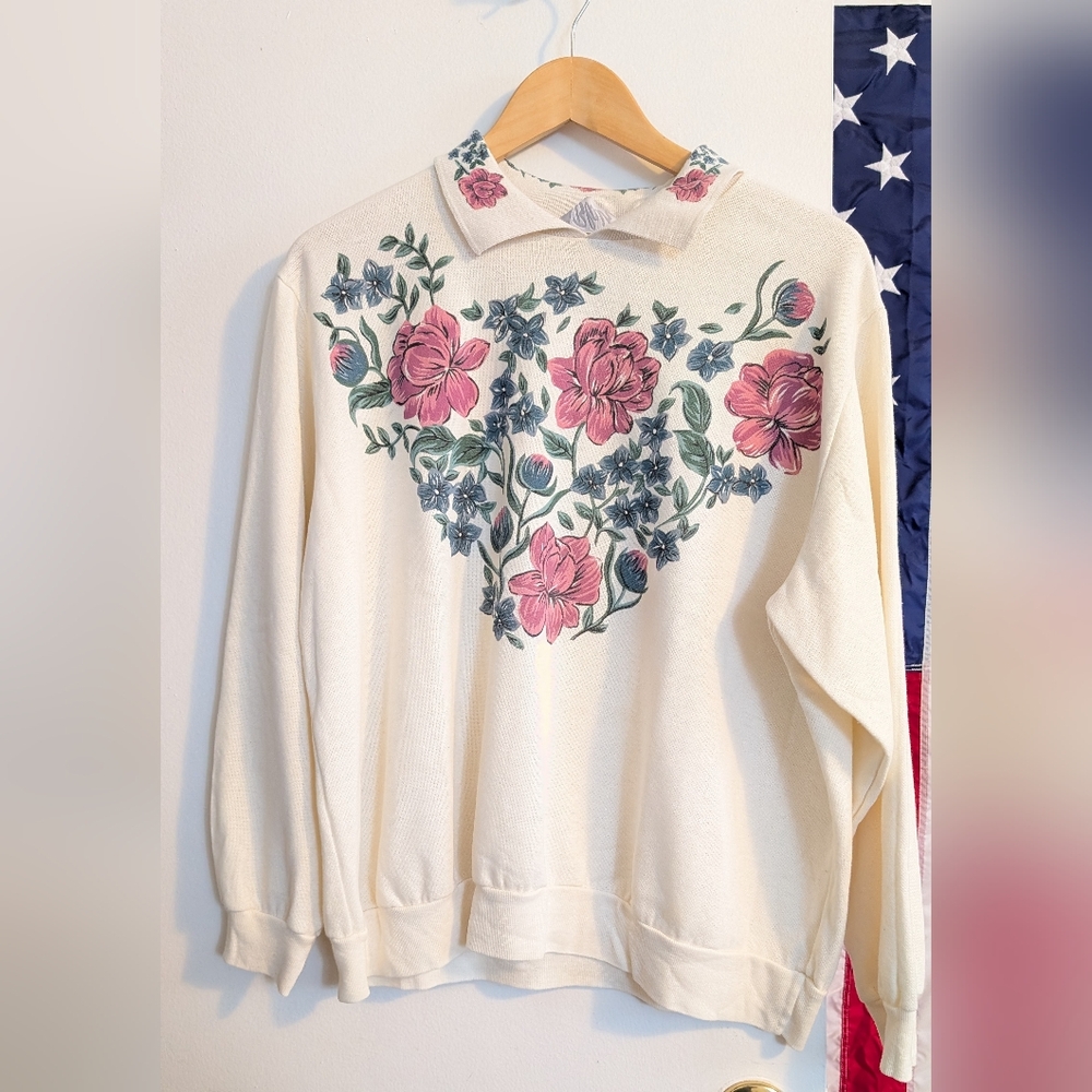 Floral Cream Sweatshirt